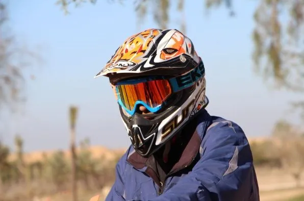 Jaki kask enduro wybrać, aby zapewnić sobie maksymalne bezpieczeństwo?