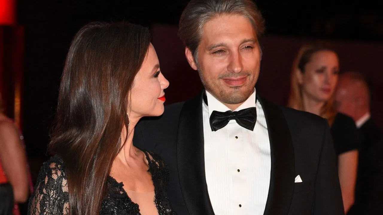 Z kim jest Kinga Rusin? Odkryj prawdę o jej związku z Markiem Kujawą