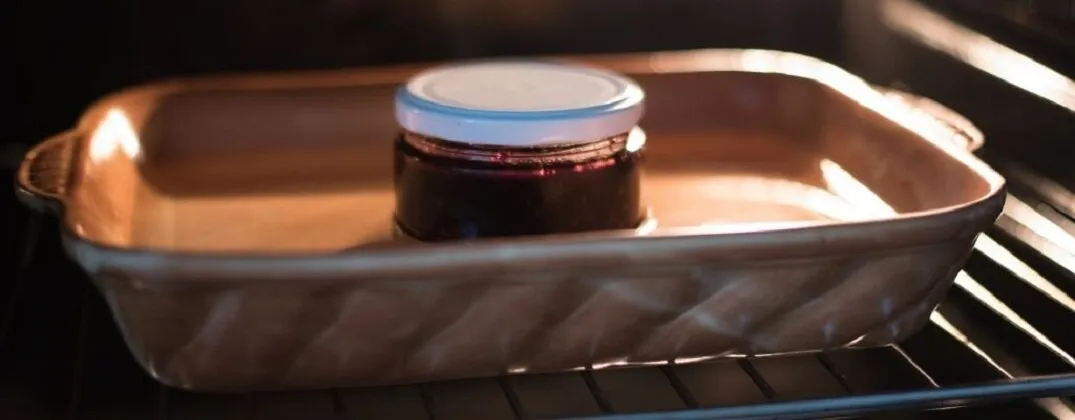 Jak pasteryzować pasztet w słoikach w piekarniku bez błędów