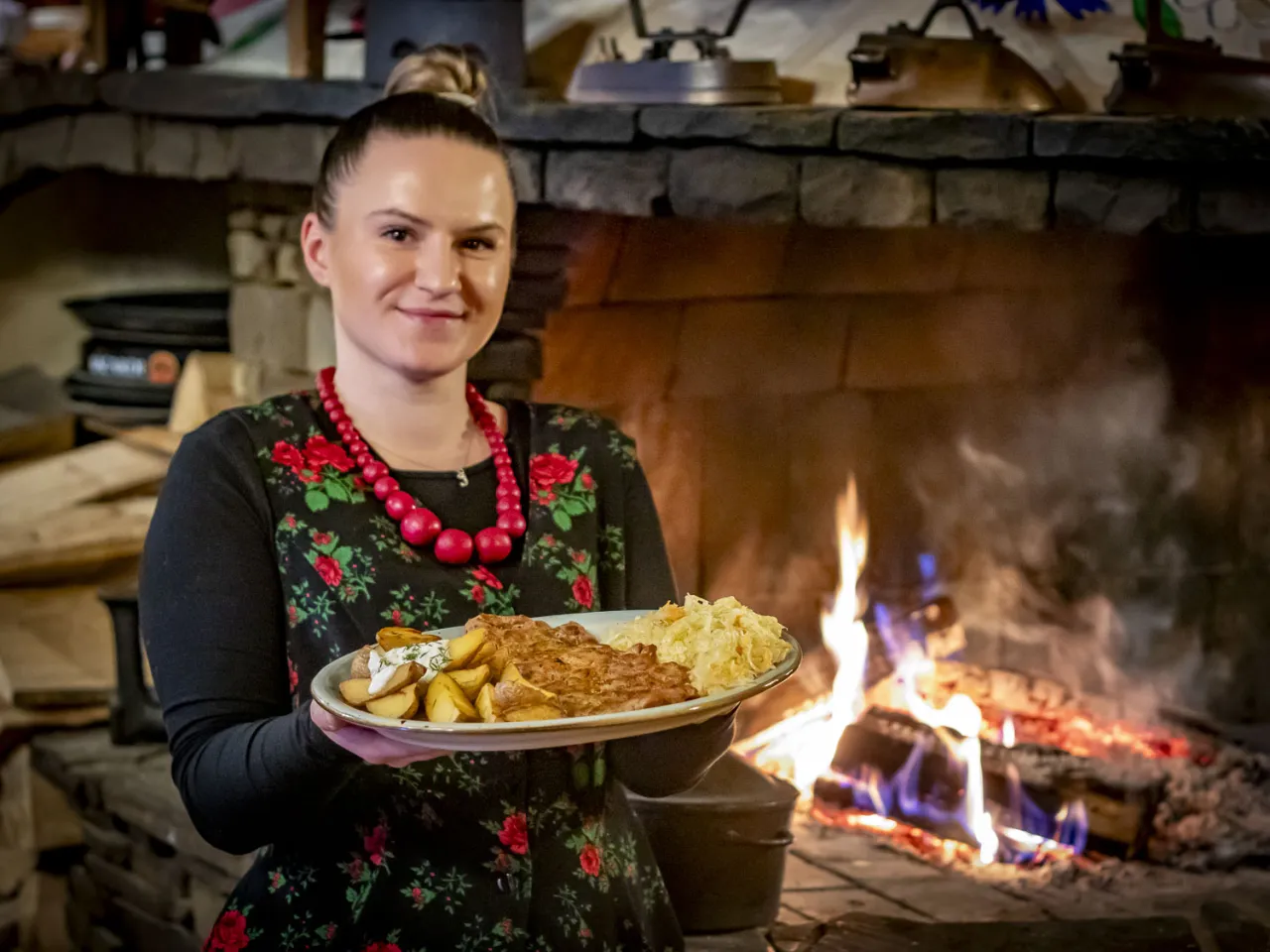 Potrawy staropolskie i regionalne: odkryj smaki, które zachwycają