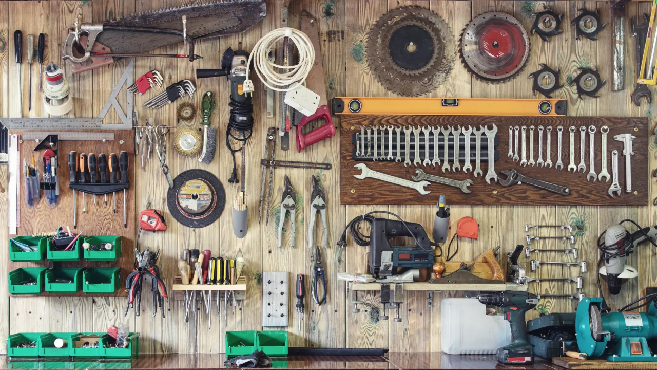 Jak urządzić warsztat domowy - praktyczne porady i błędy do uniknięcia