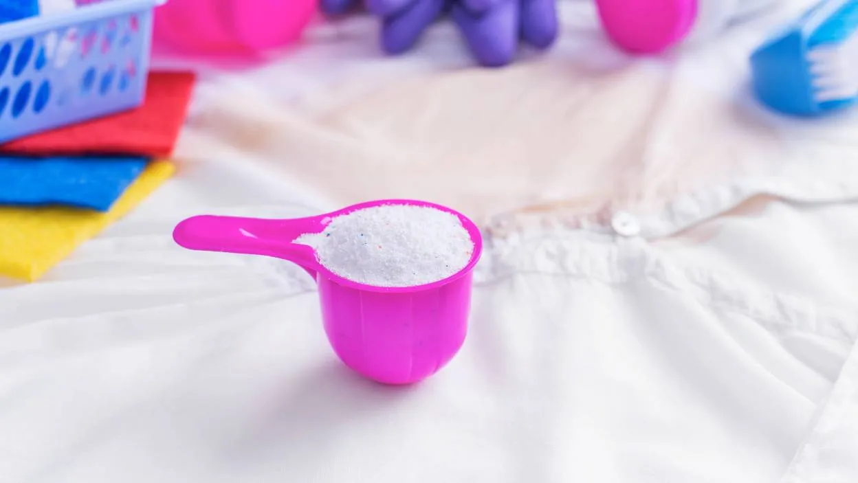 Najlepsze odplamiacze na stare plamy, które naprawdę działają