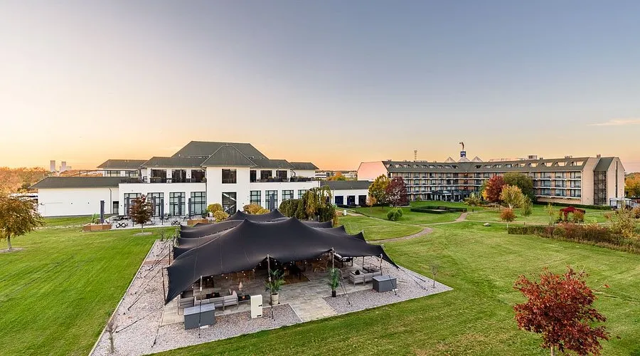 Van der Valk Hotel Berlin Brandenburg: Komfort nahe BER & Berlin