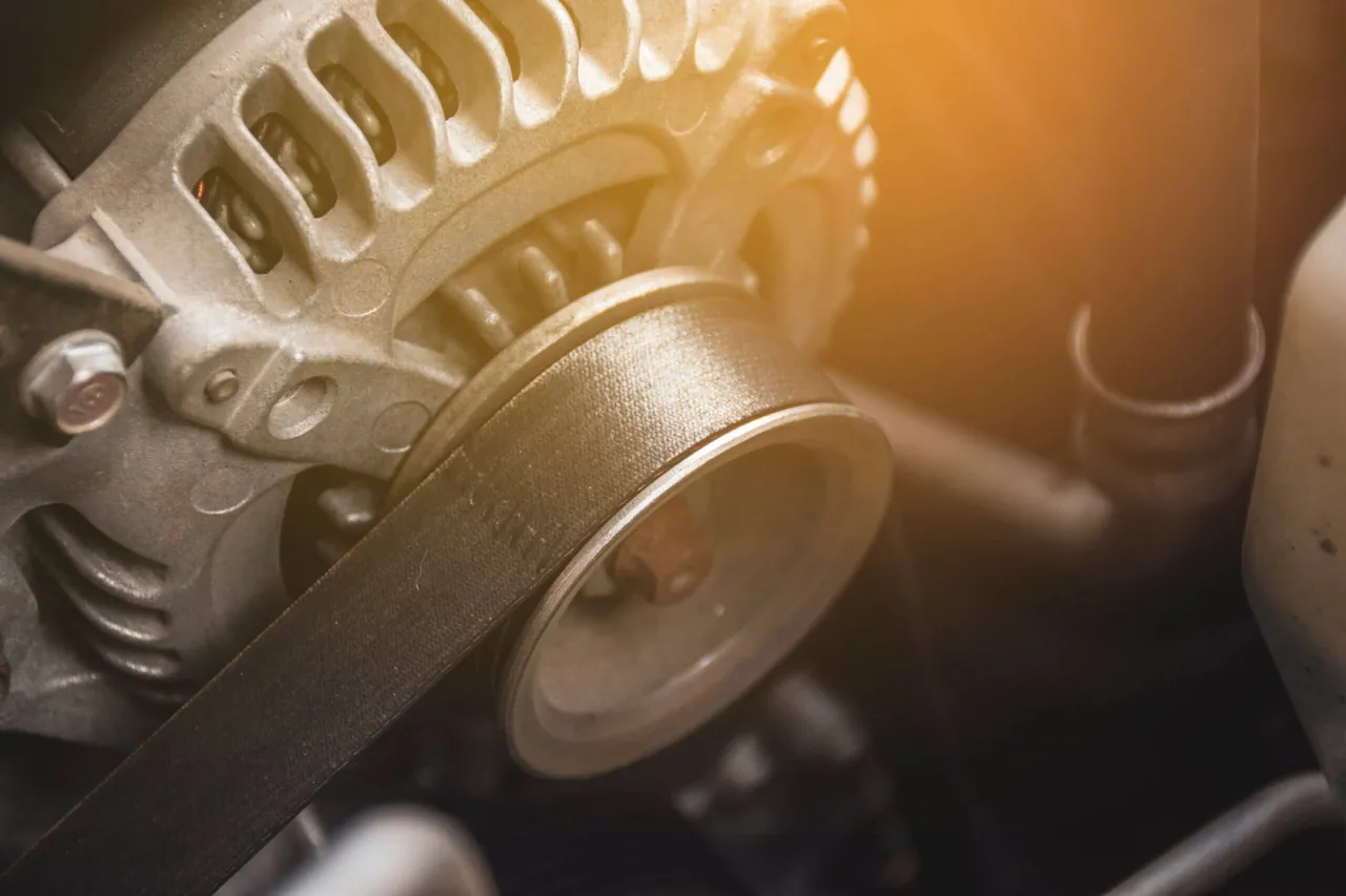 Alternator samochodowy: co to jest, jak działa i jak go naprawić?