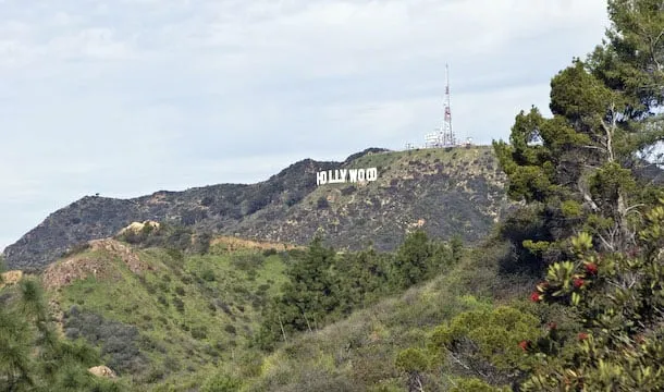 Gdzie jest napis Hollywood? Odkryj najlepsze miejsca na widok