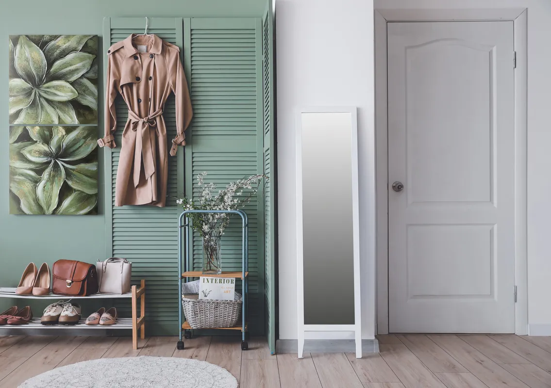 Jak pomalować przedpokój na dwa kolory – proste techniki i porady