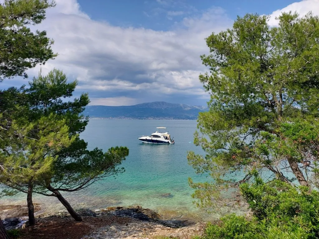 Gdzie rezerwować noclegi w Chorwacji, aby zaoszczędzić i nie żałować?