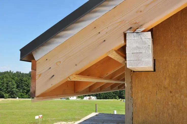 Jak przedłużyć okap dachu samodzielnie: kompletny poradnik krok po kroku