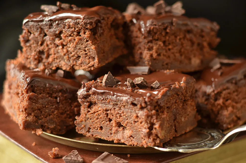 Pyszny przepis na ciasto czekoladowe z dynią, które zachwyca smakiem