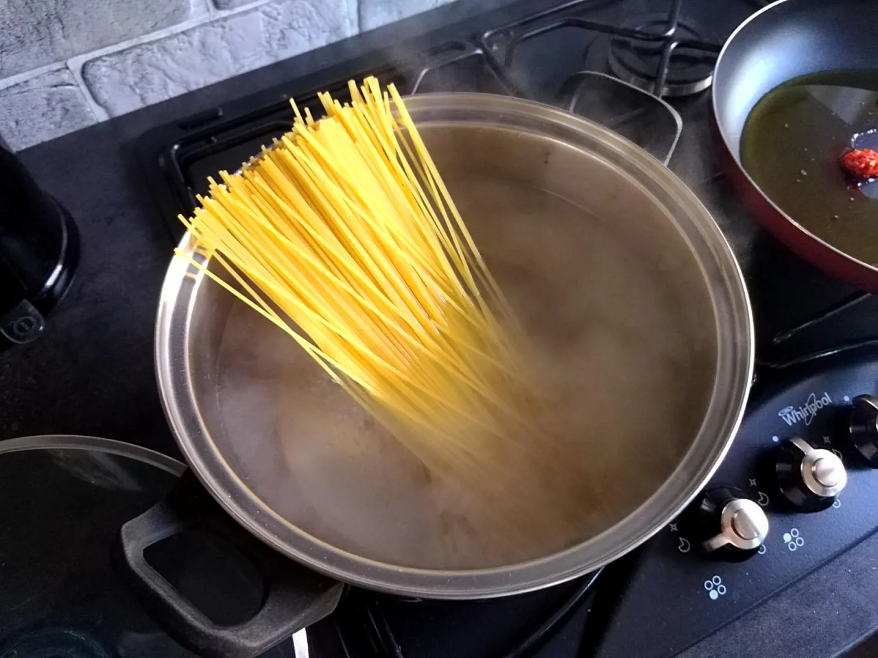 Jak gotować makaron spaghetti perfekcyjnie, unikając błędów Jak gotować makaron spaghetti perfekcyjnie, unikając błędów