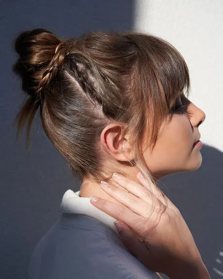 Modne fryzury jak zrobić: proste sposoby na piękne efekty w domu Modne fryzury jak zrobić: proste sposoby na piękne efekty w domu