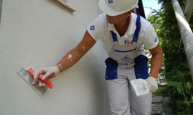 Jak wykonać tynki elewacyjne bez błędów – krok po kroku do sukcesu Jak wykonać tynki elewacyjne bez błędów – krok po kroku do sukcesu