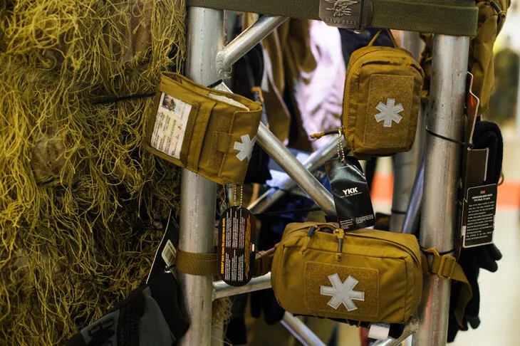 Apteczka taktyczna co zawiera - kluczowe elementy dla bezpieczeństwa