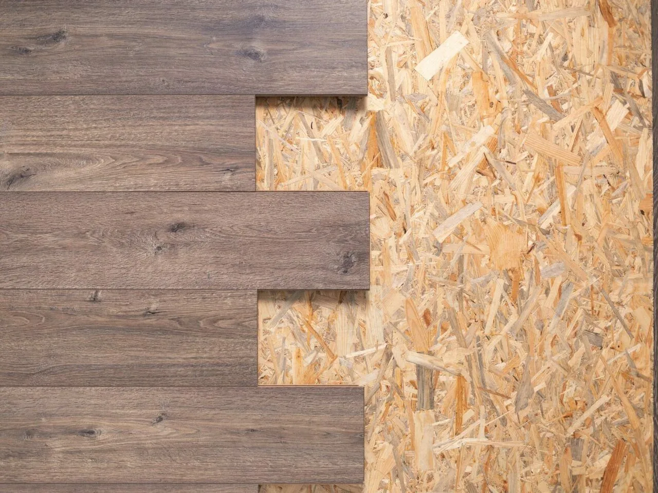 Jaka grubość płyty OSB na podłogę strychu? Uniknij błędów i zapewnij trwałość!