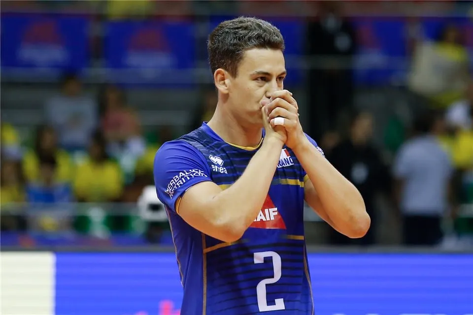 Jenia Grebennikov: Imponujące zarobki i majątek libero