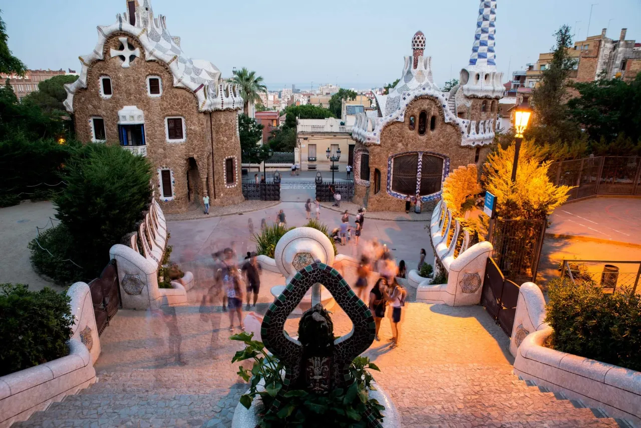 Wycieczka Barcelona 5 dni: Poznaj skarby stolicy Katalonii