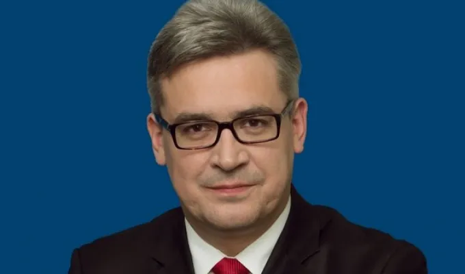 Kariera Artura Radwana: od kolei do zarządzania spółką gazową