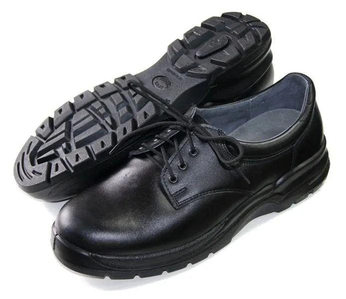 Jakie buty do policji wybierać by zapewnić bezpieczeństwo i komfort?