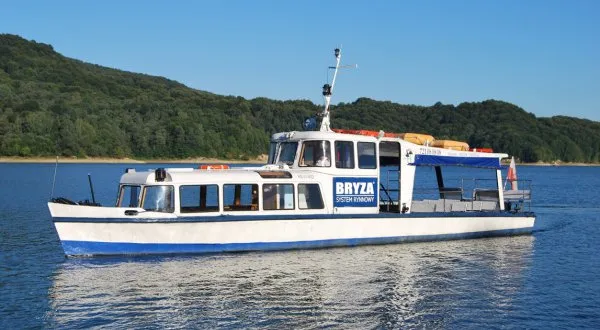 Ile kosztuje rejs statkiem po Solinie? Ceny, czas trwania i atrakcje w okolicy