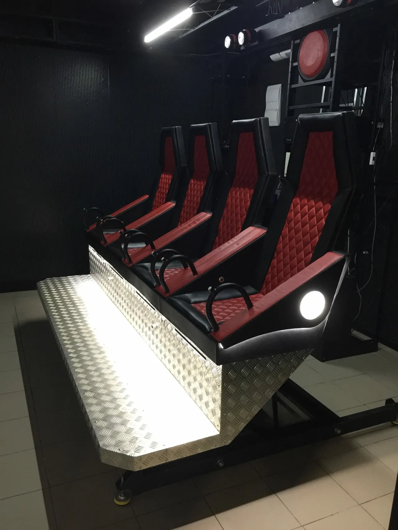 Gdzie jest kino 5D? Odkryj najlepsze lokalizacje w Polsce