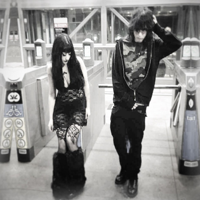 Stay • Cały album • Wszystkie utwory • Wykonawca