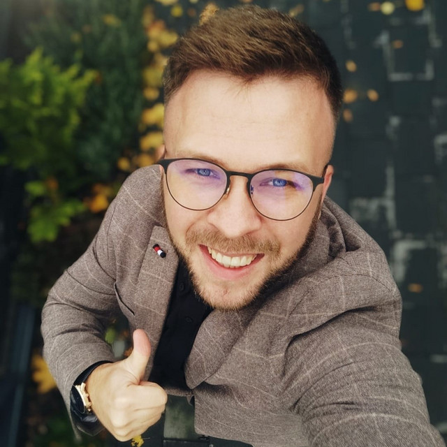 Wicijowski • Albumy • Piosenki • Życiorys