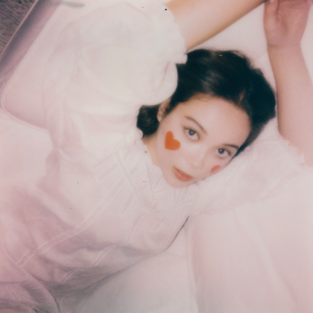 Valentine • Cały album • Wszystkie utwory • Wykonawca