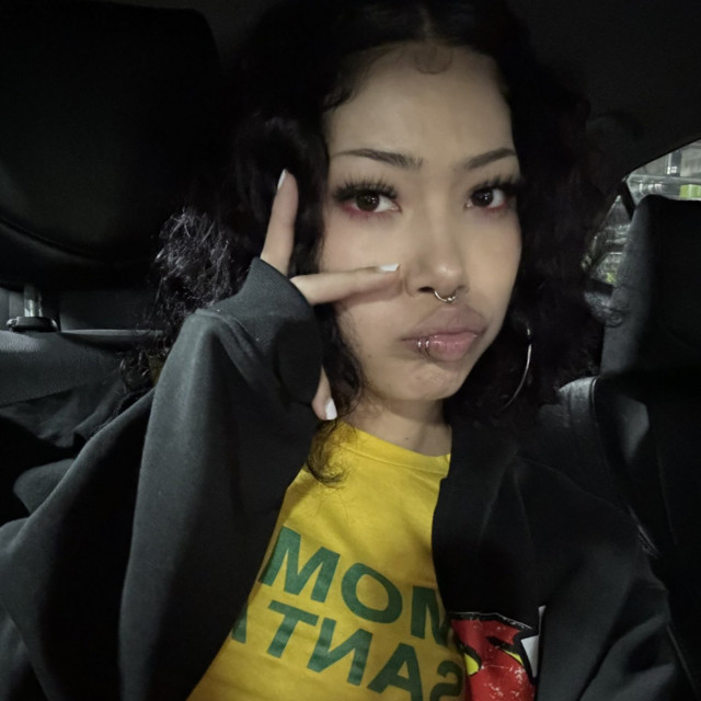 Molly Santana • Cały album • Wszystkie utwory • Wykonawca