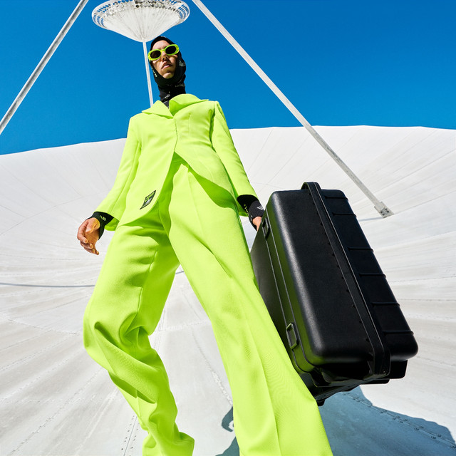 Internaziomal • Cały album • Wszystkie utwory • Wykonawca