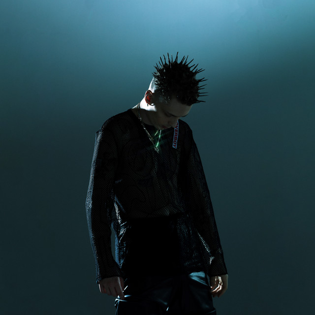 Pieniądze, Dziewczyny, Zwrotki • Cały album • Wszystkie utwory • Wykonawca