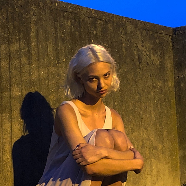 i like the way you kiss me (burnt) • Cały album • Wszystkie utwory • Wykonawca