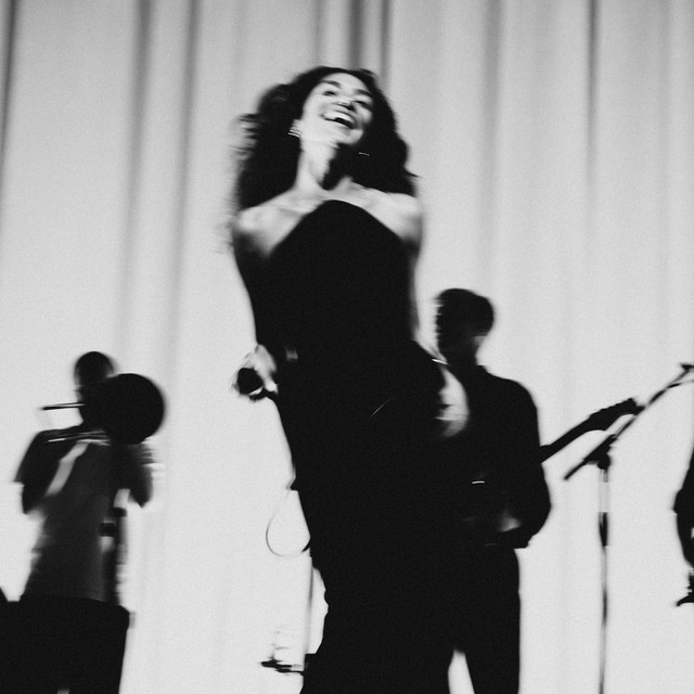 Nice To Each Other (Live from L’Olympia, Paris) • Cały album • Wszystkie utwory • Wykonawca