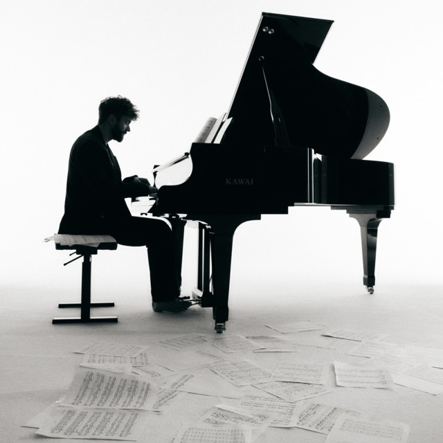 Nostalgie • Cały album • Wszystkie utwory • Wykonawca