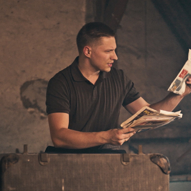 Adam Stachowiak • Albumy • Piosenki • Życiorys