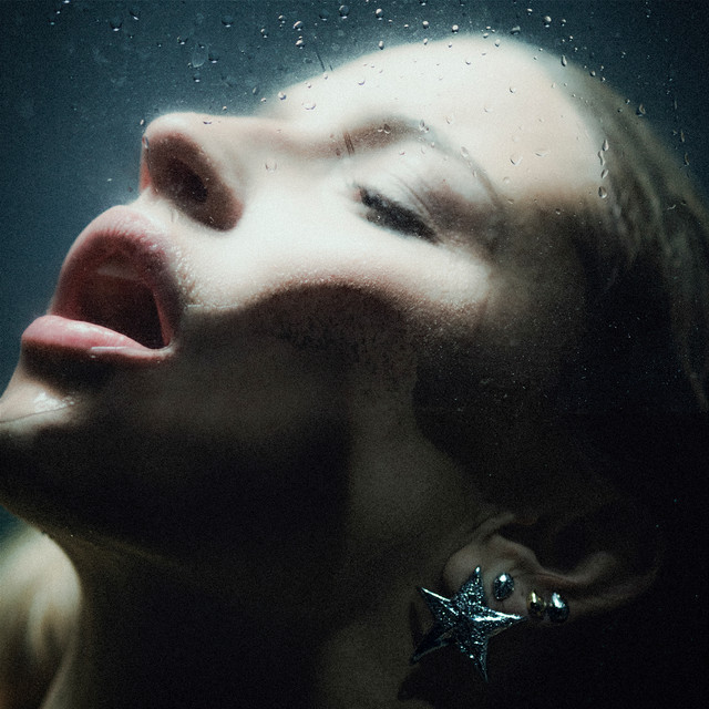 U Mnie • Cały album • Wszystkie utwory • Wykonawca