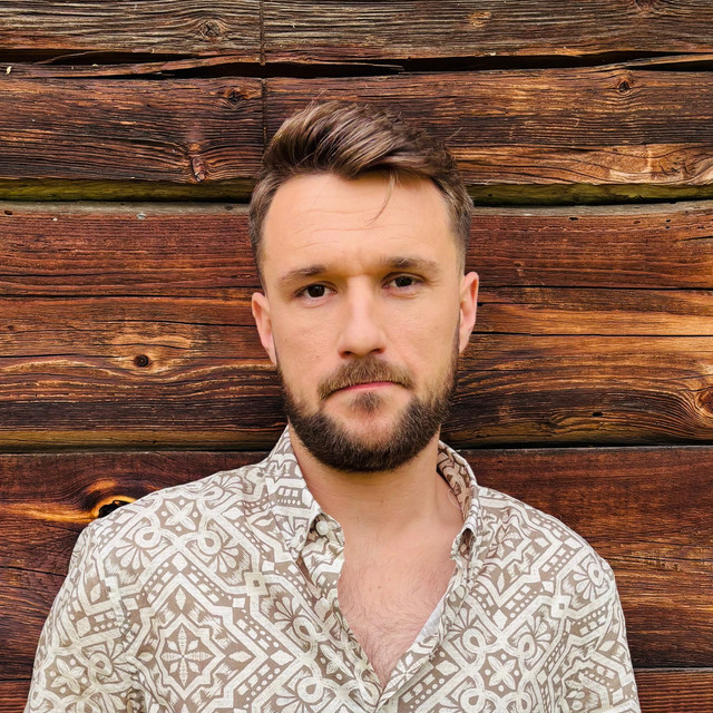 Defis • Dyskografia • Życiorys • Utwory