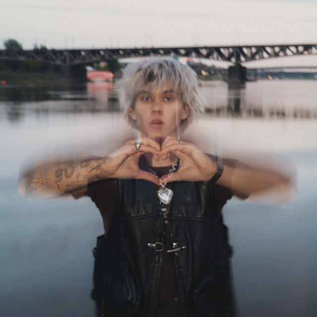 BUTELKA WINA • Cały album • Wszystkie utwory • Wykonawca