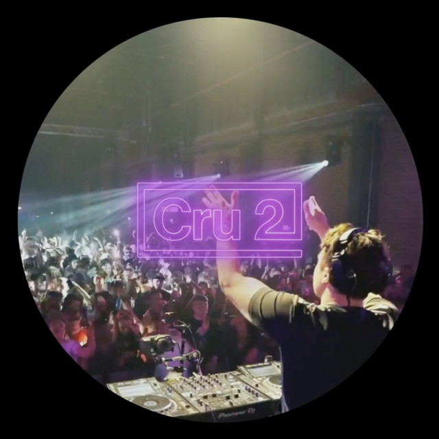 In The Night (Instrumental Version) • Cały album • Wszystkie utwory • Wykonawca