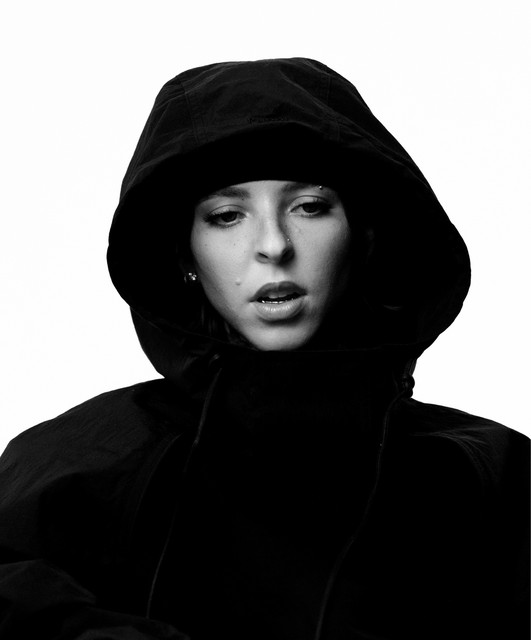 Young Miko • Dyskografia • Życiorys • Utwory