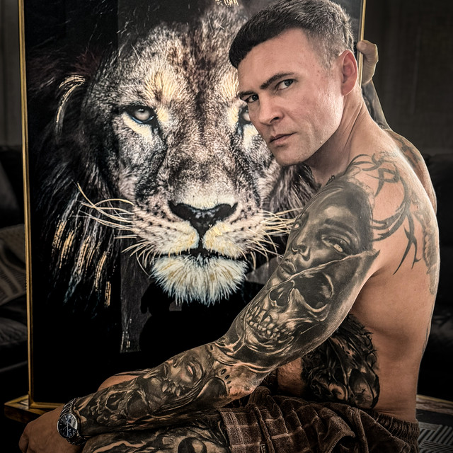 Gotowy • Cały album • Wszystkie utwory • Wykonawca