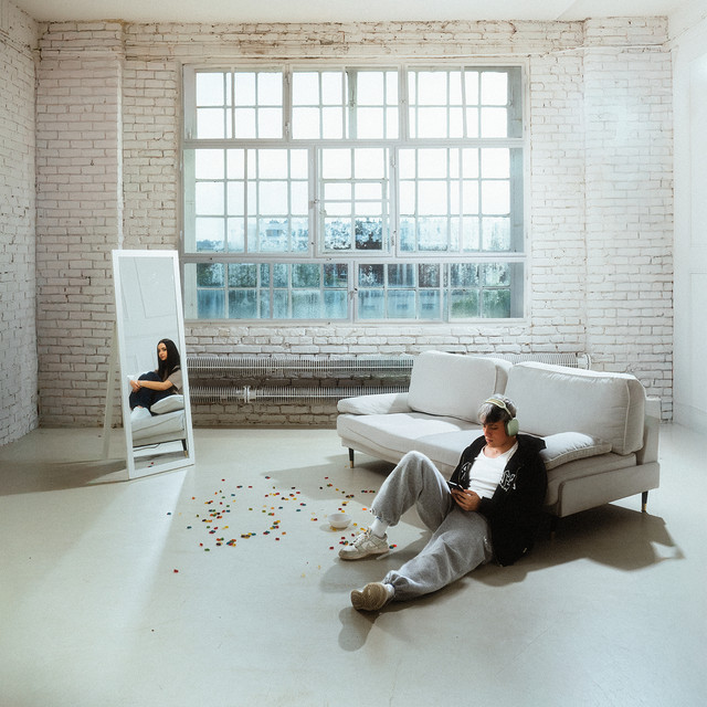 PUSTY DOM • Cały album • Wszystkie utwory • Wykonawca