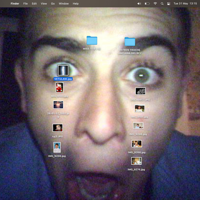 Refren trochę jak Lana Del Rey • Cały album • Wszystkie utwory • Wykonawca