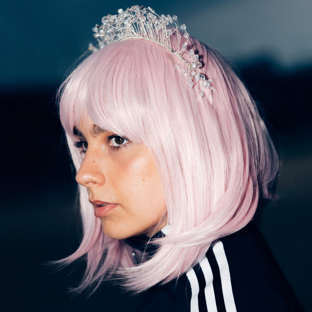 mam dosyć striptiz clubów • Cały album • Wszystkie utwory • Wykonawca