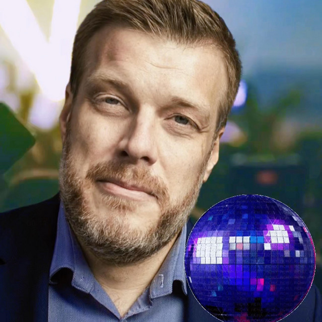 Atom i serce • Cały album • Wszystkie utwory • Wykonawca