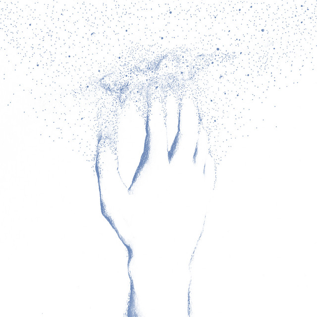 In The Stars (Live Version) • Cały album • Wszystkie utwory • Wykonawca