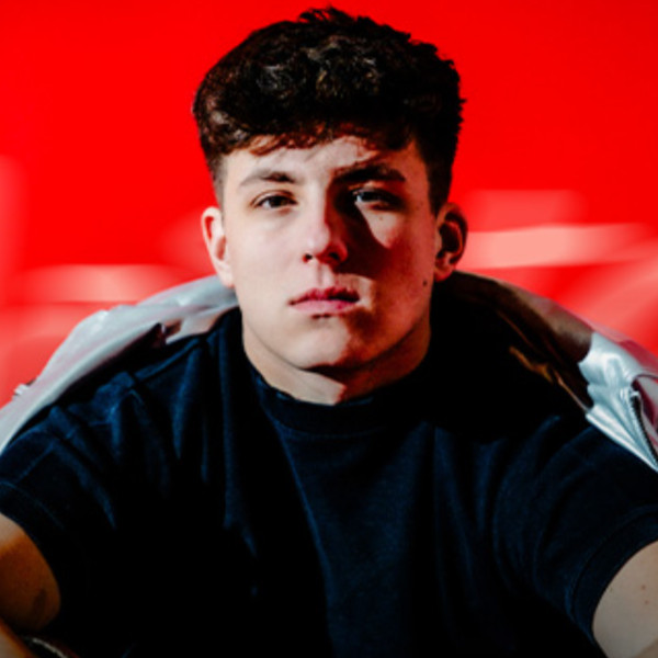 Mortal • Albumy • Piosenki • Życiorys