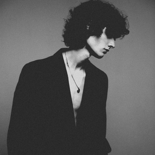 back to friends • Cały album • Wszystkie utwory • Wykonawca