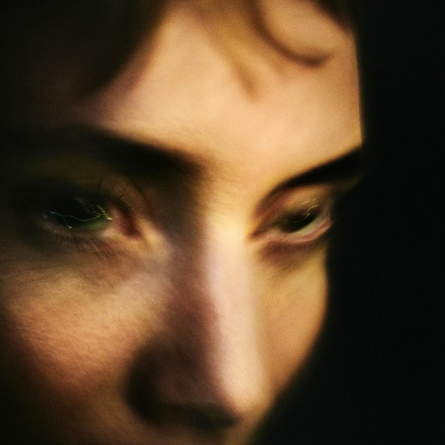 ƎYƎYƎ • Cały album • Wszystkie utwory • Wykonawca