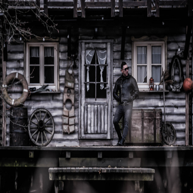 NASZE LOVE KOŃCZY SIĘ • Cały album • Wszystkie utwory • Wykonawca