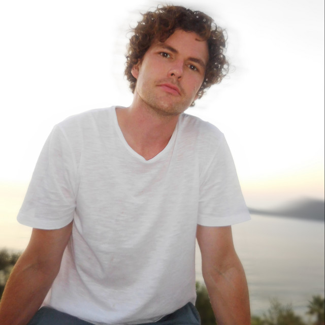 Divine Feelings • Cały album • Wszystkie utwory • Wykonawca